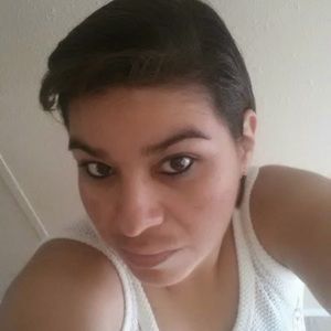 Meet your Posher, Monica